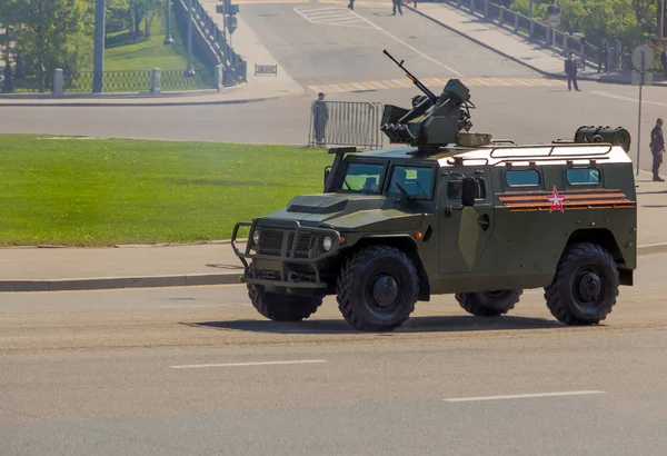Geçit töreni. Zafer Bayramı. 9 Mayıs, Rus silahlı kuvvetleri, askeri teçhizat.