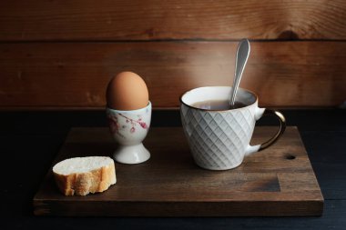 Kahvaltını edebilirsin. Lezzetli yemek..