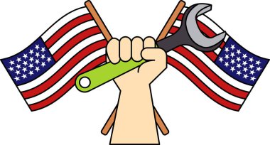 Amerikan bayrağının önünde İngiliz anahtarı tutan iki el.