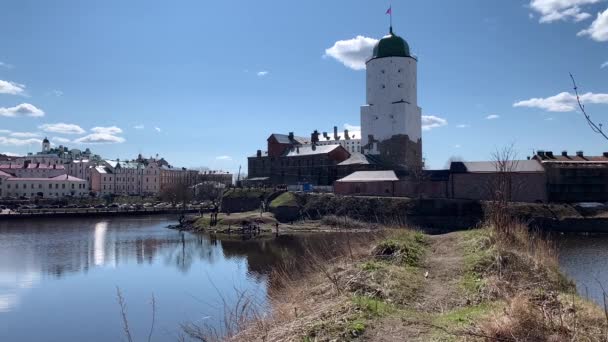 Rusland Vyborg Mei 2021 Uitzicht Kasteel Vyborg Olaf Toren Water — Stockvideo
