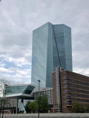 Frankfurt, Almanya - 13 Temmuz 2019: Frankfurt 'taki Avrupa Merkez Bankası binası