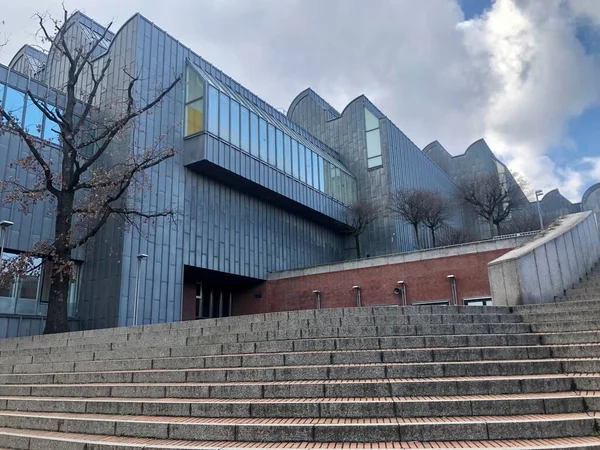 Köln, Almanya - 8 Mart 2019: Ludwig Müzesi modern sanata ev sahipliği yapıyor
