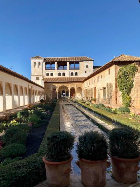 Granada, İspanya - 30 Aralık 2019 Alhambra 'daki Generalife Sarayı