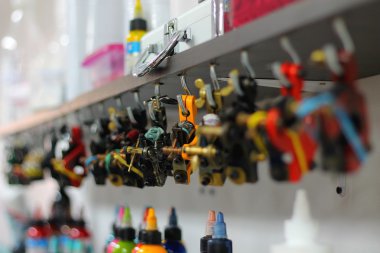 dövme makineleri ürün yelpazesine mağaza