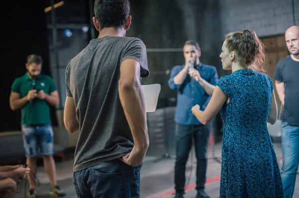 Scene Director Play Rehearses Play Actors According Script — Stock Photo, Image