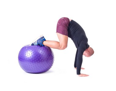 Adam egzersiz pilates topuyla