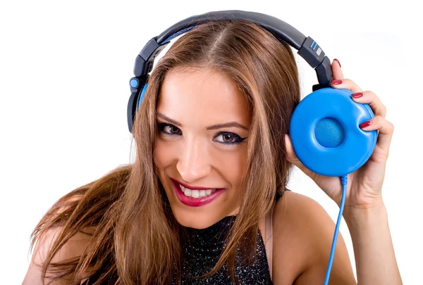Piękna kobieta słuchania muzyki — Zdjęcie stockowe