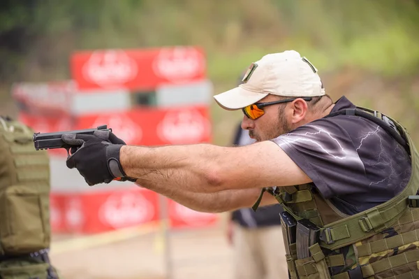 Shooting and Weapons Training — Stock Photo, Image