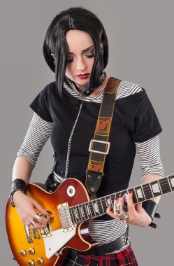 Gitar kız
