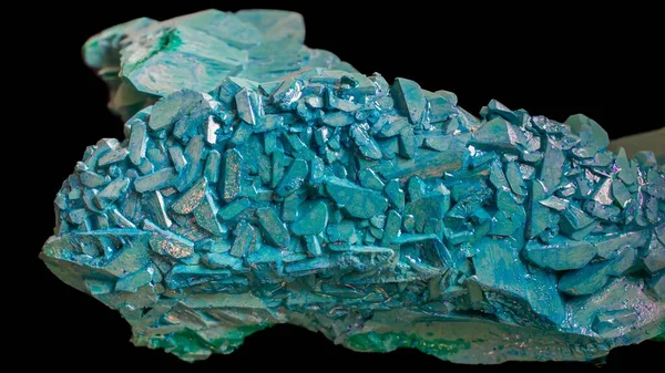 Koperammoniumcarbonaat Blauwe Kristallen Een Zwarte Achtergrond Macro — Stockfoto