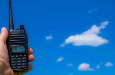 Açık hava için el bilgisayarı telsizi.