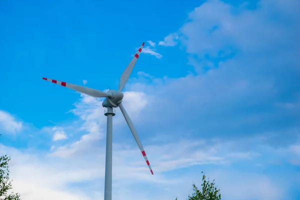Větrná Farma Větrný Mlýn Elektrický Generátor Čistá Ekologická Obnovitelná Energie — Stock fotografie