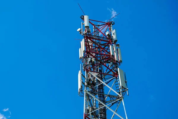 Torre Telecomunicaciones Celular Estación Base Macro Equipo Telecomunicaciones Red Radio — Foto de Stock