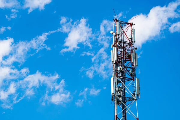 Torre Telecomunicaciones Celular Estación Base Macro Equipo Telecomunicaciones Red Radio — Foto de Stock