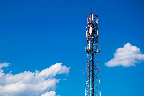 Torre Telecomunicaciones Celular Estación Base Macro Equipo Telecomunicaciones Red Radio — Foto de Stock