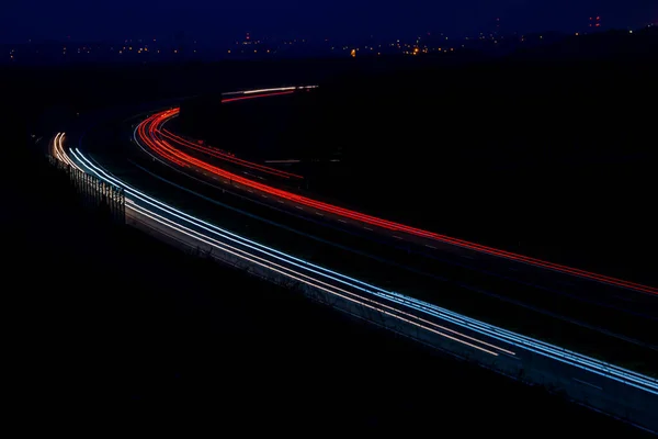 Nachtverlichting Lichten Van Bewegende Auto Nachts Langdurige Blootstelling Veelkleurig — Stockfoto