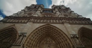 Paris, Fransa 'daki Katedrale Notre Dame Manzarası 