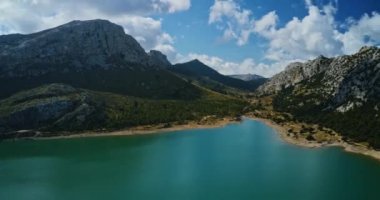 Hava Aracı Su Rezervuarı Gorg Blau, Tramuntana Dağları, Majorca, Mallorca, Balear Adaları
