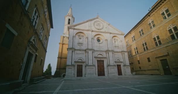 Tiro Com Gimbal Igreja Antiga Pienza Edifício Cristão Religioso Toscana — Vídeo de Stock