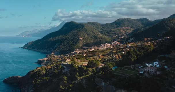 Aerial Drone Shot Banyalbufar Touristic Town Mallorca Port Des Canonge — Stock video