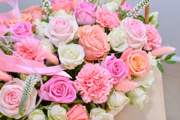 Beautiful Bouquet Roses Vase Royalty Free Stock Photos