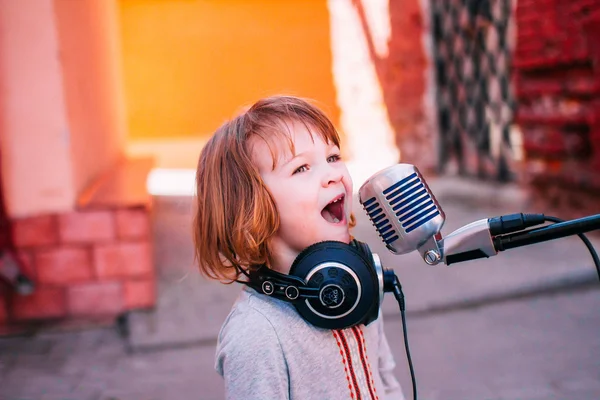 Little rock-star — Stok fotoğraf