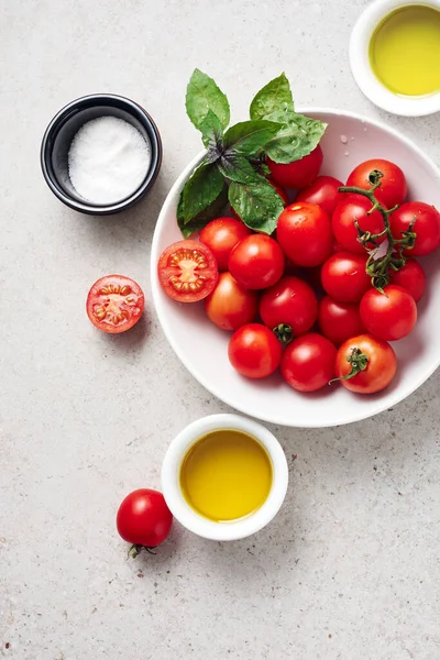 Fresh Cherry Tomatoes Bowl Olive Oil Making Salad — Stock Photo, Image