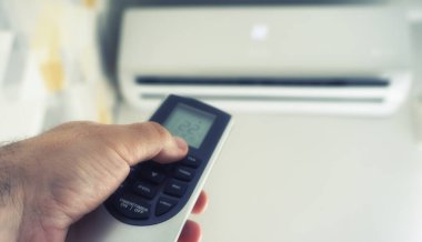 Klimaya yönlendirilmiş uzaktan kumanda.