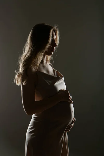Silueta Těhotné Ženy Černém Pozadí — Stock fotografie