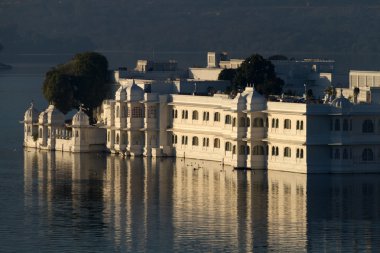 Göl Sarayı, Udaipur