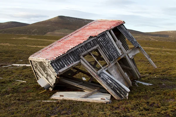 Vieille cabane effondrée — Photo