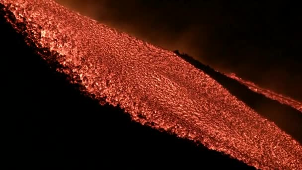 Volcán Etna flujo de lava — Vídeos de Stock