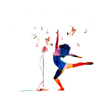 Mikrofon ile mutlu kadın