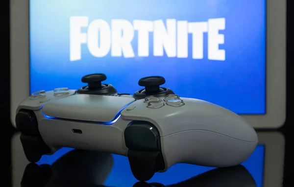 Playstation Controller Mit Fortnite Spiel Auf Dem Bildschirm Selektiver Fokus — Stockfoto