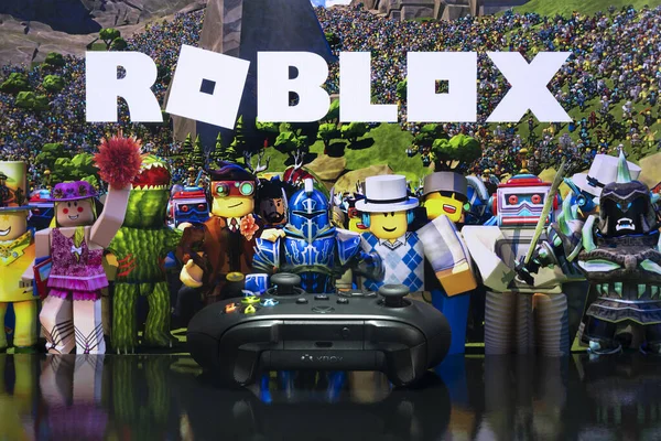 Roblox Spiel Auf Dem Bildschirm Mit Xbox Controller März 2021 — Stockfoto