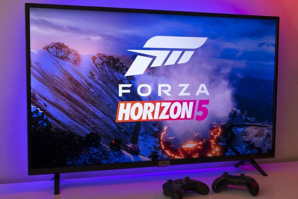 Forza Horizon Ekranie Telewizora Forza Najbardziej Oczekiwana Gra Samochodowa Roku — Zdjęcie stockowe