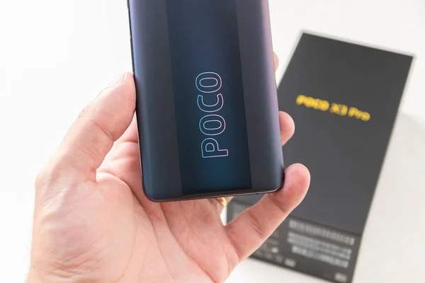 Man Som Innehar Pocophone Pro Xiaomi Sep 2021 Sao Paulo — Stockfoto