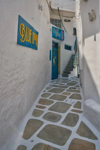 Ios Greece July 2019 Pedestrian Little Street Typical Cycladic Architecture — Photo
