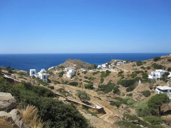 Vista Dos Edifícios Whitewashed Residenciais Ilha Ios Greece Mar Aegean — Fotografia de Stock