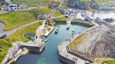 Giants Causeway Co. Antrim Kuzey İrlanda yakınlarındaki Ballintoy Limanı