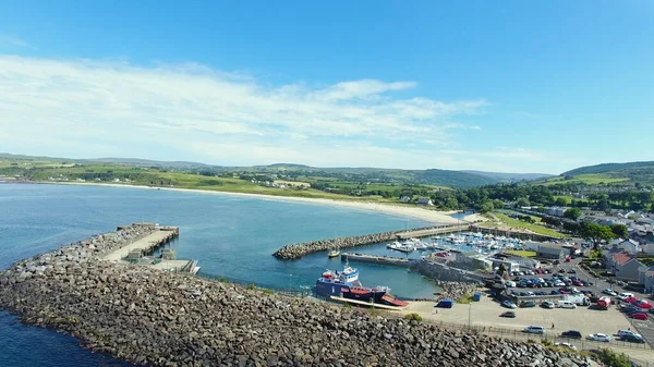バリキャッスル港とマリーナ社 北アイルランドの魅力 — ストック写真
