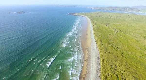 Donegal İrlanda 'daki Ballyliffin Sahili.