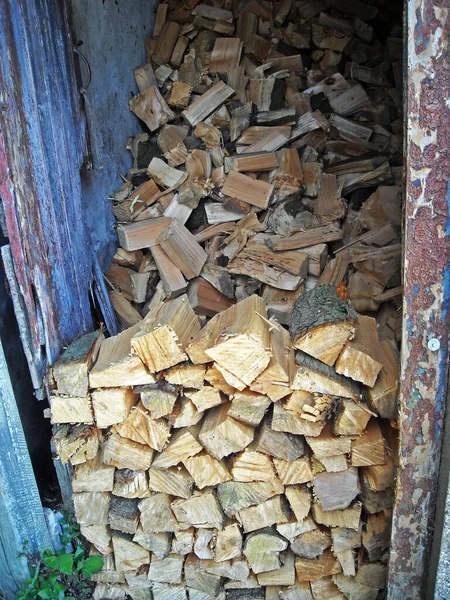 Brennholzblöcke Ein Haus Eingebaut — Stockfoto