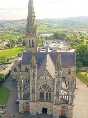 Letterkenny Co. Donegal İrlanda 'daki St. Eunan ve St. Columba Katedrali.