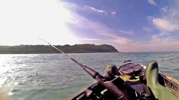 Каяк Каное Риболовля Стрижнем Морі — стокове фото