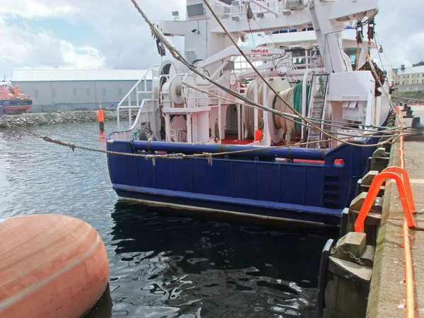 Μεγάλες Μηχανότρατες Αλιείας Στο Killybegs Harbour Donegal Ιρλανδία — Φωτογραφία Αρχείου