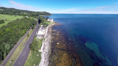 Kuzey İrlanda 'nın engebeli Cainfunnock kıyı şeridi 