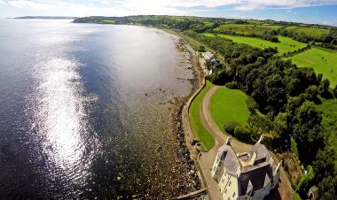 Carnfunnock Co. Antrim Kuzey İrlanda engebeli kıyı şeridi