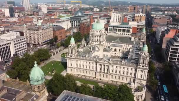 Aerial Video Belfast City Skyline Cityscape Northern Ireland — Vídeos de Stock