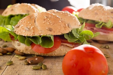 Taze füme etli sandviç